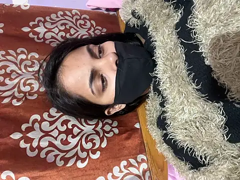 Sandhya_77 webcam