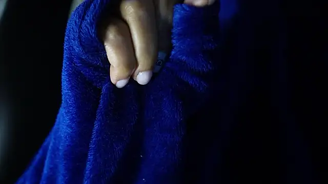 -AyeshaSinghania- webcam