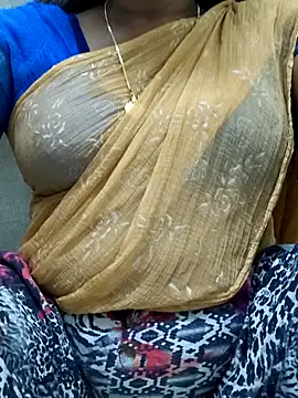 MaaliiiPonuTamil webcam