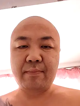 caige8888 (Ask my age) - 撸鸡吧，看屁用