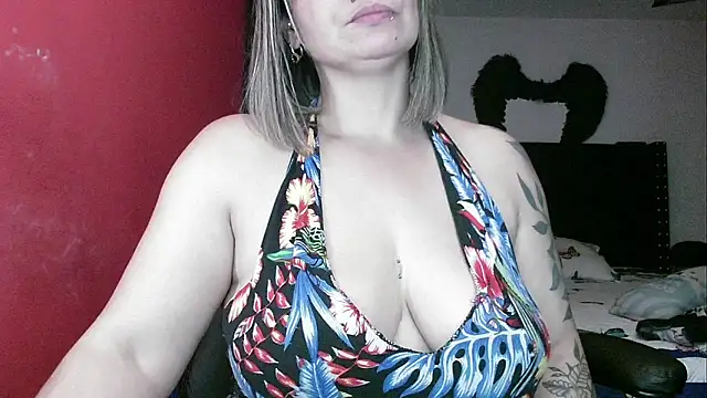 charlotedoll webcam