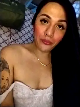 Yourbabyshane webcam