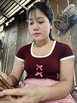 Ngocmai_lazdy webcam