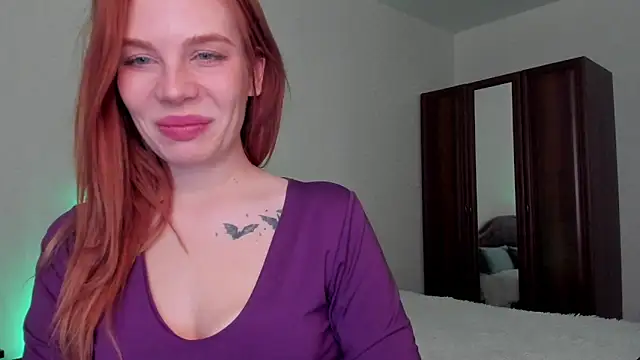 kelly_love_222 webcam