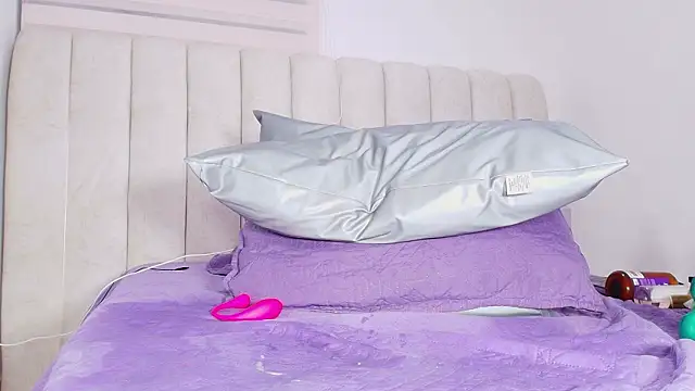 _ebony-queen_ webcam