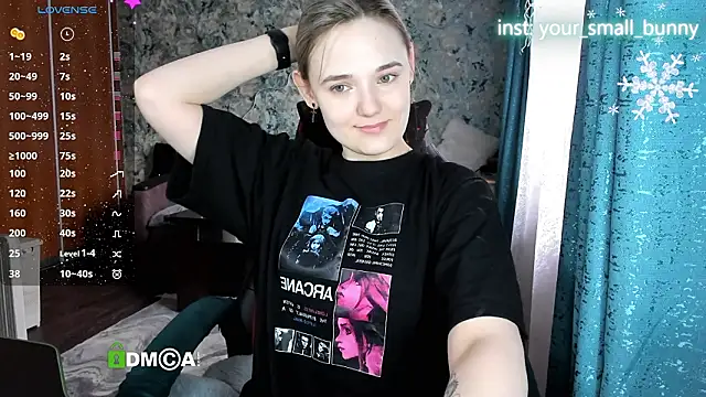 Your_small_bunny webcam