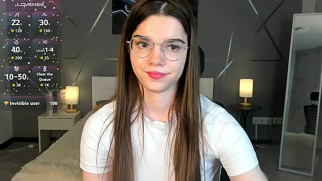 miss__evelyne webcam