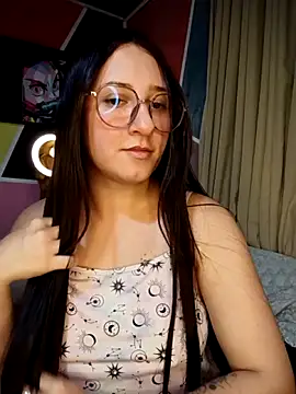 Mysticdooll69 webcam