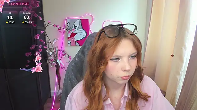 embervexen - EmberVexen's free webcam - UK Sex Cams