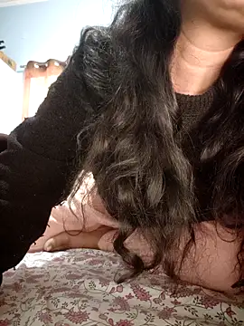 Webcam Model (CUTE-PX)  is live.Free join now!