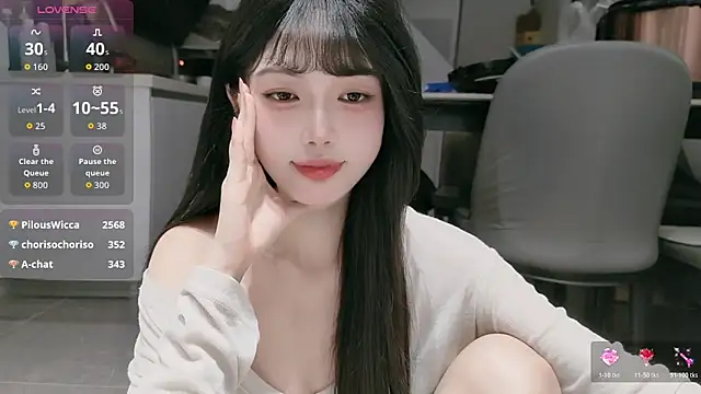 美女sansan-666在线直播