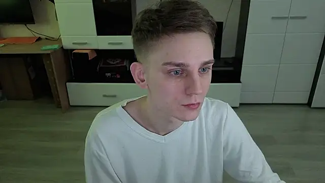 angryzan (M young) - #bisexuals #blondes #cam2cam #handjob #hd #middle-priced-privates #recordable-publics #russian #skinny #small-audience #spanking #top #white #young