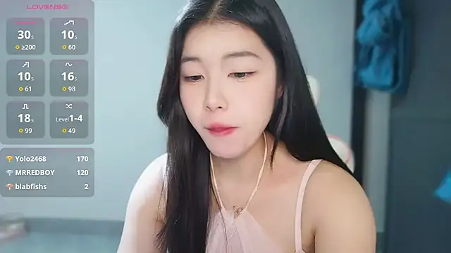 美女-XiaoYu-777在线直播