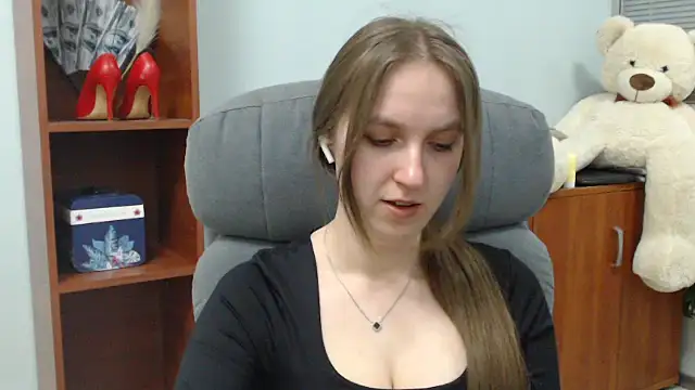 nessi-morris - Nessi-Morris's free webcam