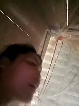 lylaanhmin - Lylaanhmin's free webcam - UK Sex Cams