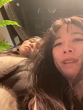 美女yourkeer在线直播