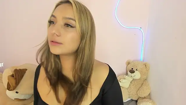 kiikilove149 - Kiikilove149's free webcam - UK Sex Cams