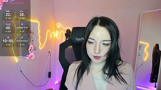 AliceeinWonderlanddd webcam