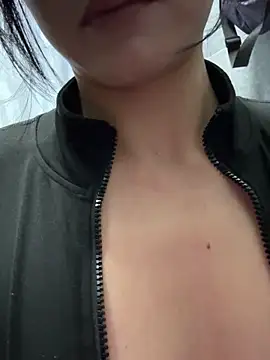 美女mitao_xx在线直播