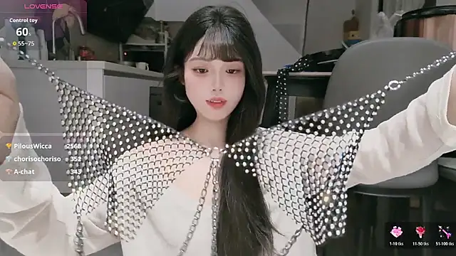 美女sansan-666在线直播