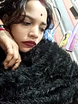 Webcam Model (Bebby_-Doll)  is live.Free join now!