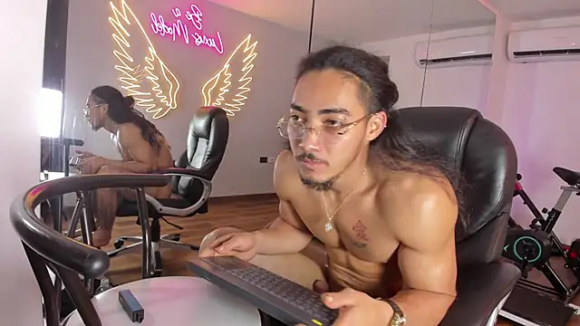 maximo_zahir (M young) - Jerk off cock