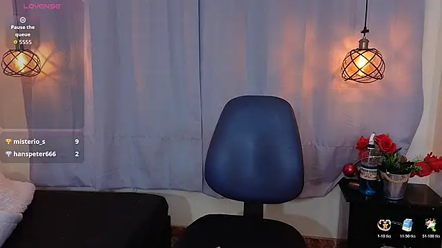 flor_gil - Flor_Gil's free webcam - UK Sex Cams