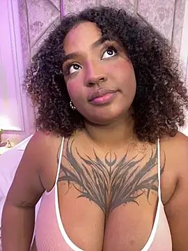 cristal-jonnes - Cristal-Jonnes's free webcam - UK Sex Cams