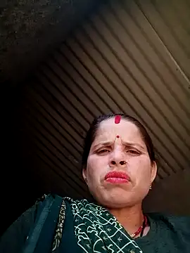 lucky_couple-1 - Lucky_couple-1's free webcam - UK Sex Cams