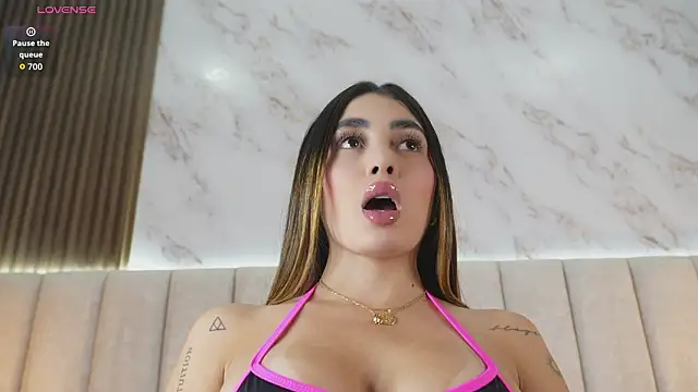 annyy_rosse (F young) - Your name on my tits and close penetrati