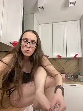 martiniiselenna - MartiniiSelenna's free webcam - UK Sex Cams