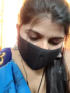 hotty-simran - Hotty-simran's free webcam - UK Sex Cams