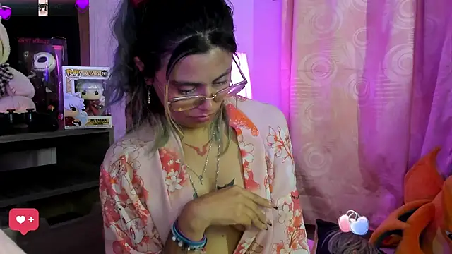 yukkykuran_ - YukkyKuran_'s free webcam