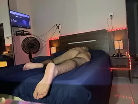 gasc_1992 - Gasc_1992's free webcam - UK Sex Cams