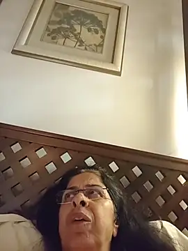 nakedmilfx - NakedMILFx's free webcam