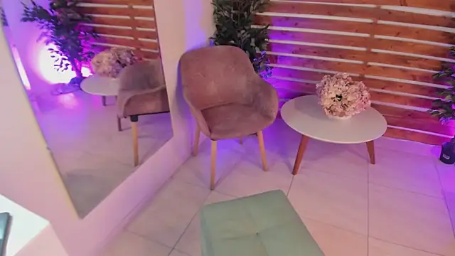 _meganrain - _MeganRain's free webcam - UK Sex Cams