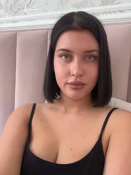 kikiwatson - KikiWatson's free webcam - UK Sex Cams