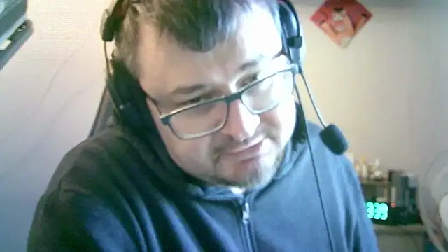 sirabuser - SirAbuser's free webcam - UK Sex Cams