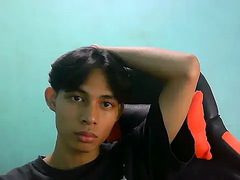 kyoshi_19 - Kyoshi_19's free webcam