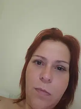 PorcelainDoll1's room