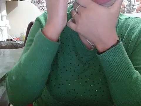 lovingpihu - LovingPihu's free webcam