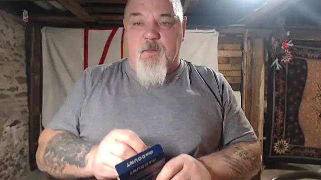 Preview of newfiesausage1972