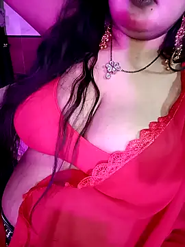 Webcam Model (Suhanakhan04)  is live.Free join now!