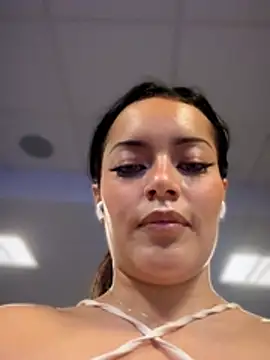 Risky_Workouts webcam