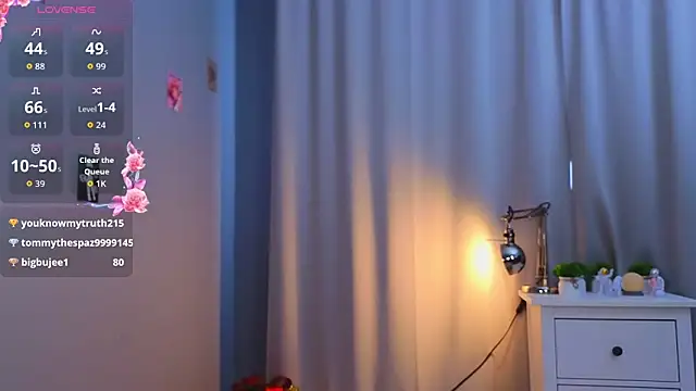 lorettagladman - LorettaGladman's free webcam - UK Sex Cams