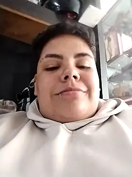 Preview of hailey_curvy