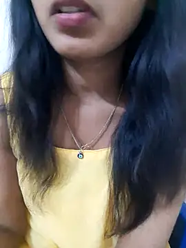 Webcam Model (Navya67)  is live.Free join now!