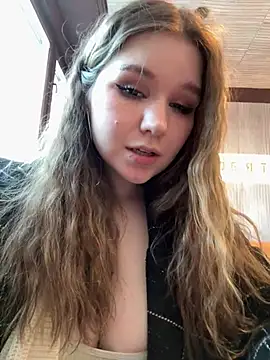 Webcam Model (PumaShyXD)  is live.Free join now!