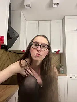 martiniiselenna - MartiniiSelenna's free webcam - UK Sex Cams