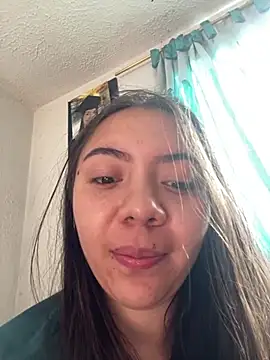 valepradaoficial webcam